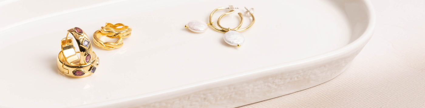 GOLD HOOPS